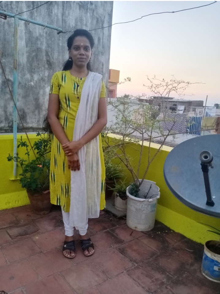 Shanmuga Priya alias Abinaya. R