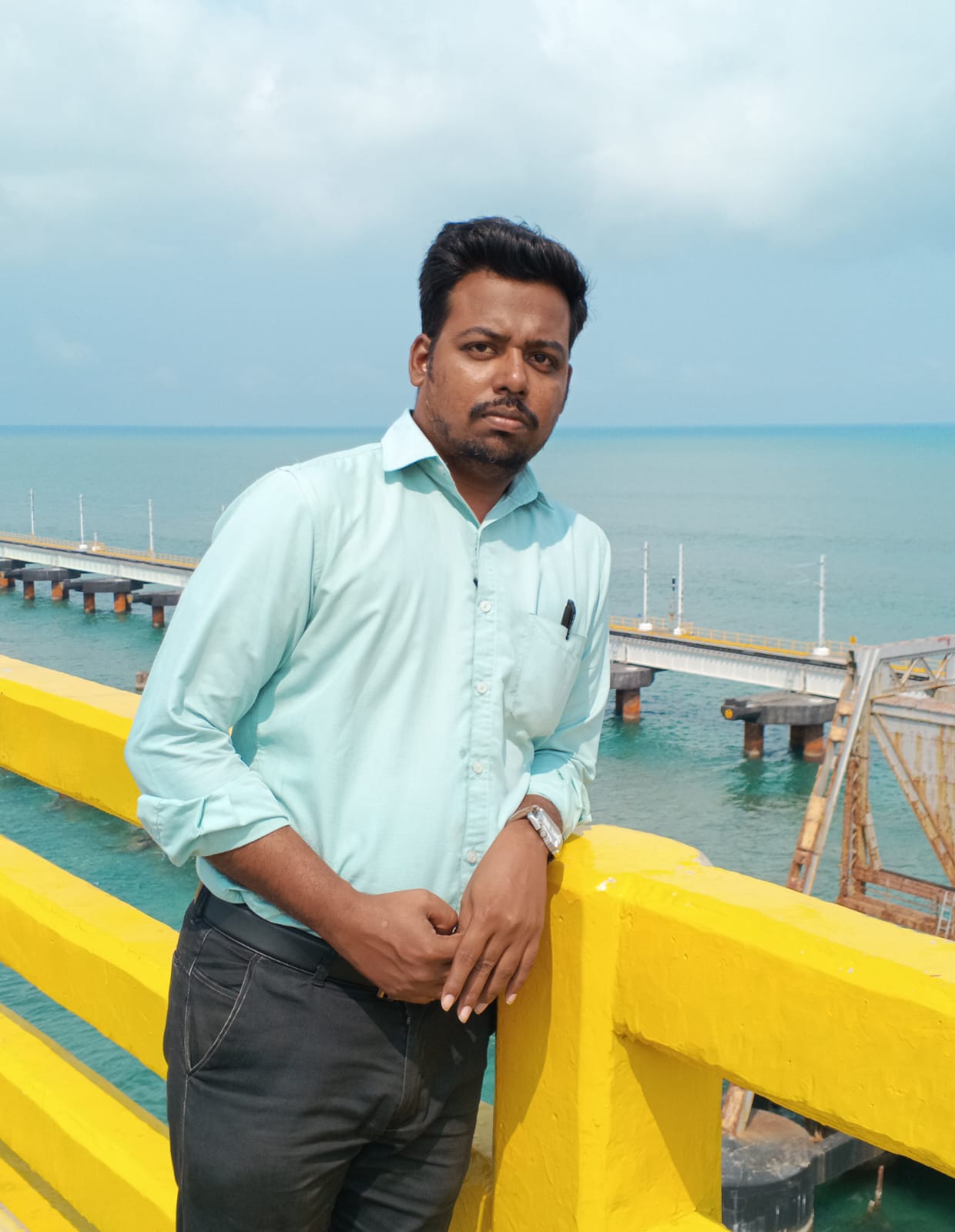 G. Pravinkumar